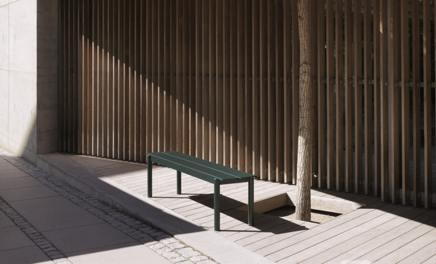 linear-steel-bench-dark-green-muuto-org